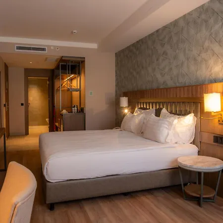 Ramada Encore By Wyndham Karatay Hotel