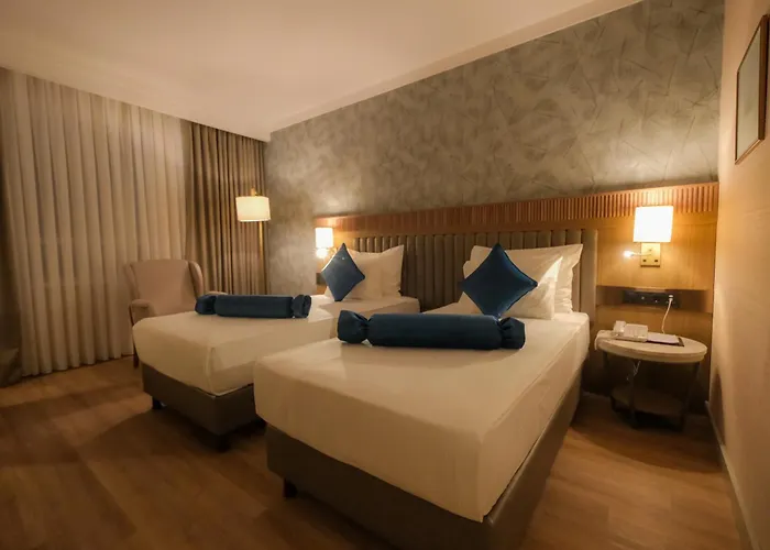 Ramada Encore By Wyndham Karatay *