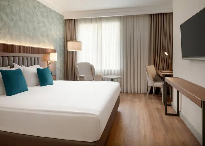 Hotel Ramada Encore By Wyndham Karatay *